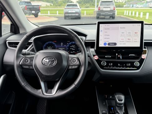Certified 2026 Toyota Corolla Cross XLE AWD/4WD image 21