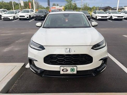 Used 2023 Honda HR-V EX-L image 9