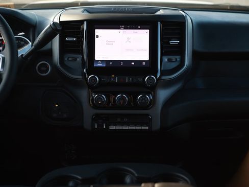 New 2026 RAM 3500 Tradesman AWD/4WD image 24