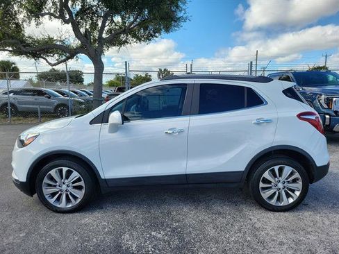 Used 2020 Buick Encore Preferred w/ Safety Package image 20