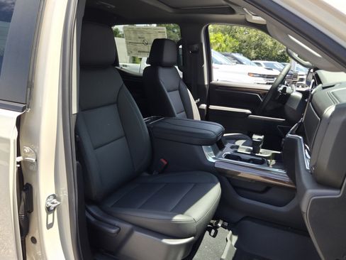 New 2026 Chevrolet Silverado 1500 RST w/ RST All Star Premium Package AWD/4WD image 23