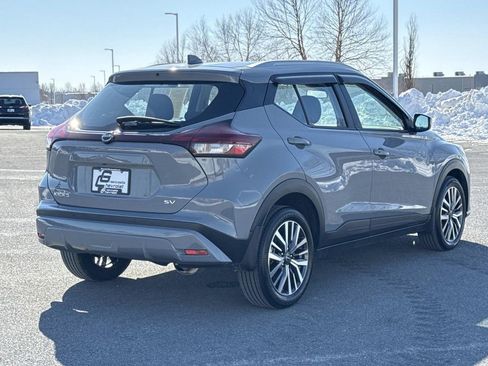 Used 2024 Nissan Kicks SV FWD image 24