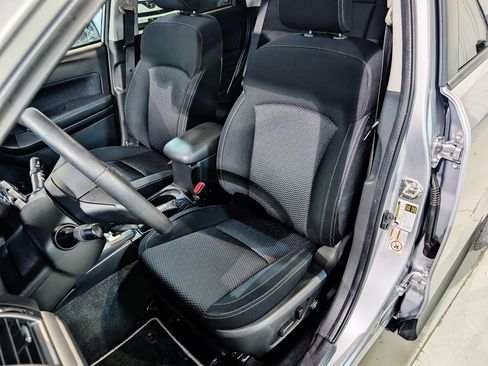 Used 2017 Subaru Forester 2.5i Premium AWD/4WD image 17