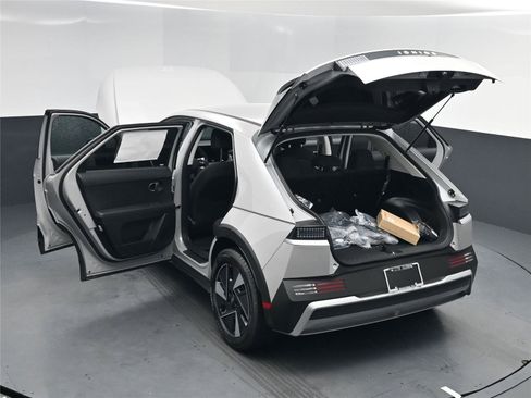 New 2026 Hyundai Ioniq 5 SE image 15