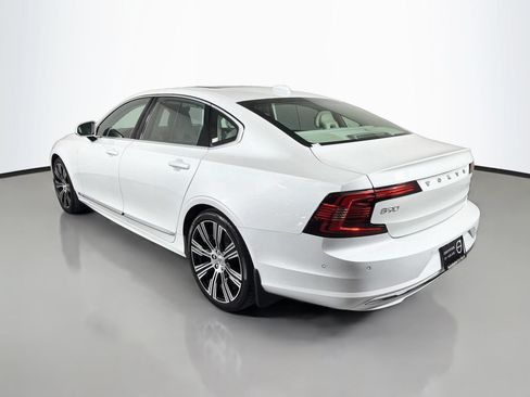 Certified 2023 Volvo S90 B6 Plus AWD/4WD image 8