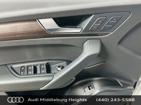Certified 2023 Audi Q5 2.0T Premium w/ Convenience Package AWD/4WD image 25