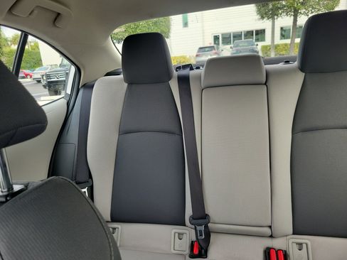 Used 2022 Toyota Corolla LE image 20