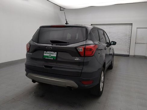 Used 2019 Ford Escape SE image 7