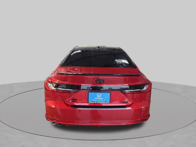 Used 2025 Toyota Camry XSE AWD/4WD image 4