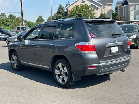 Used 2013 Toyota Highlander Limited AWD/4WD image 6