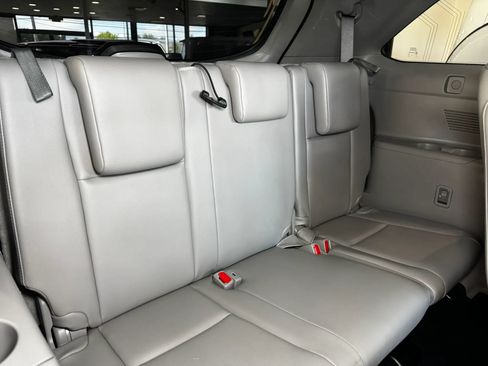 Used 2019 Toyota Highlander Limited Platinum w/ Protection Package #3 AWD/4WD image 25