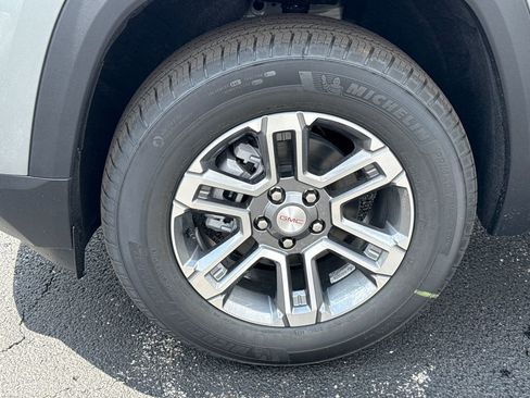 New 2026 GMC Terrain Elevation AWD/4WD image 12