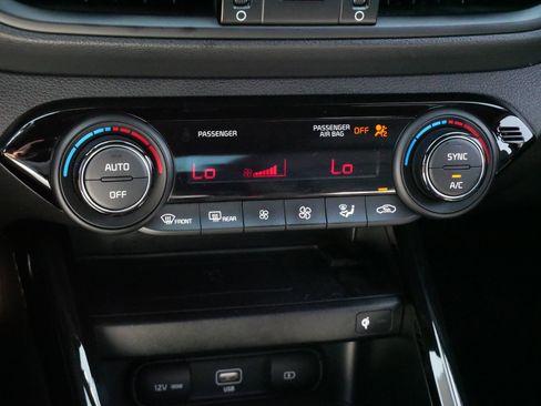 Used 2023 Kia Forte GT w/ GT2 Package FWD image 23