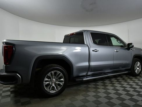 Used 2025 GMC Sierra 1500 Denali w/ Technology Package AWD/4WD image 10