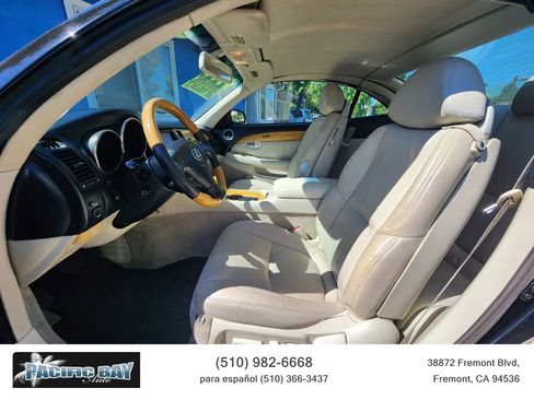 Used 2004 Lexus SC 430 Convertible image 15