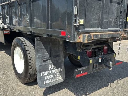 Used 2022 Ford F650 2WD Crew Cab Super Duty image 35