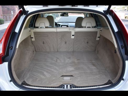 Used 2014 Volvo XC60 T6 image 22