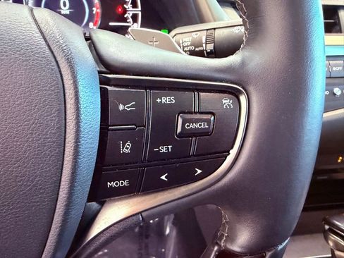 Certified 2021 Lexus ES 350 w/ Premium Package image 22