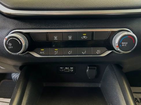 Used 2022 Nissan Altima 2.5 SR image 14