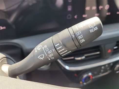 Used 2025 Buick Encore GX Sport Touring w/ Comfort Package image 29