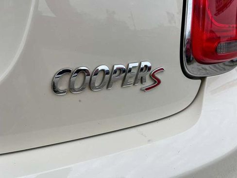 Used 2016 MINI Cooper S image 11