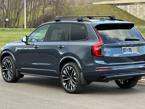 New 2026 Volvo XC90 T8 Ultra w/ Lounge Package AWD/4WD image 5
