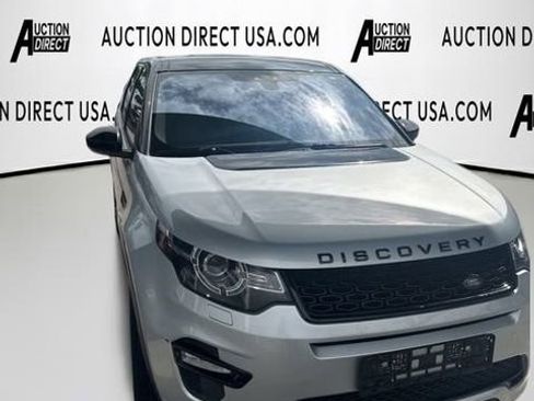 Used 2017 Land Rover Discovery Sport HSE image 24
