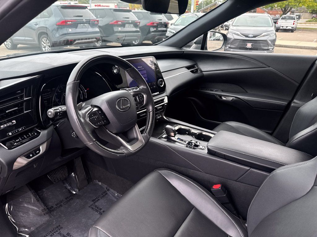 Used 2024 Lexus RX 350 Premium w/ Cold Area Package AWD/4WD image 15