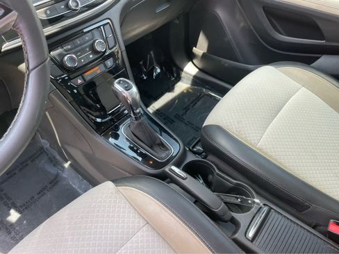Used 2018 Buick Encore Preferred FWD image 16