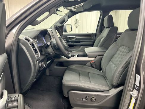 New 2026 RAM 1500 Big Horn AWD/4WD image 19