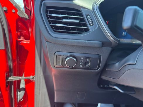 Used 2024 Ford Escape Active AWD/4WD image 18