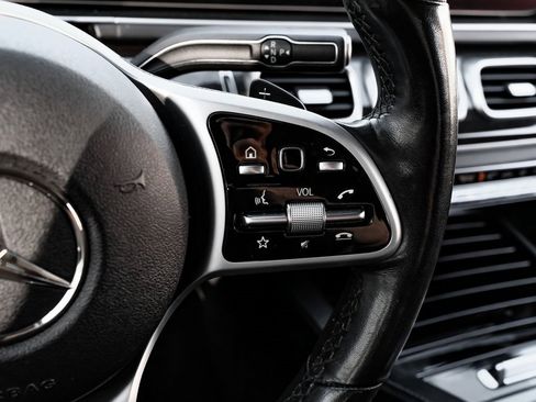 Used 2020 Mercedes-Benz GLS 450 4MATIC image 18