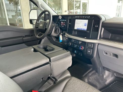 Used 2024 Ford F350 XL w/ 360-Degree Camera Package AWD/4WD image 24