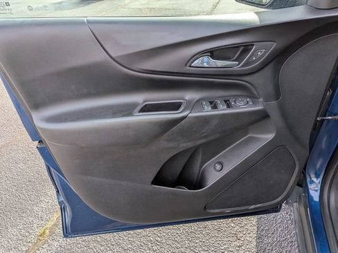 Used 2019 Chevrolet Equinox LT AWD/4WD image 11