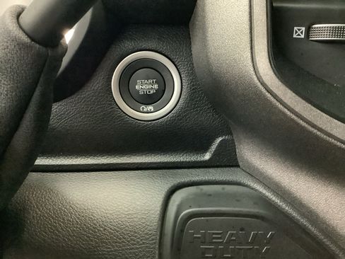 New 2026 RAM 2500 Tradesman AWD/4WD image 16