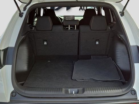 Used 2025 Honda HR-V Sport image 11