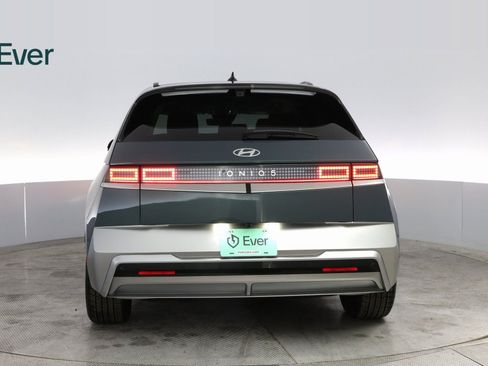 Used 2025 Hyundai Ioniq 5 Limited image 13