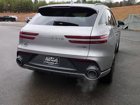 Used 2022 Genesis GV70 3.5T Sport w/ Sport Prestige Package image 6