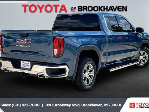 Used 2024 GMC Sierra 1500 SLE w/ X31 Off-Road Package AWD/4WD image 11