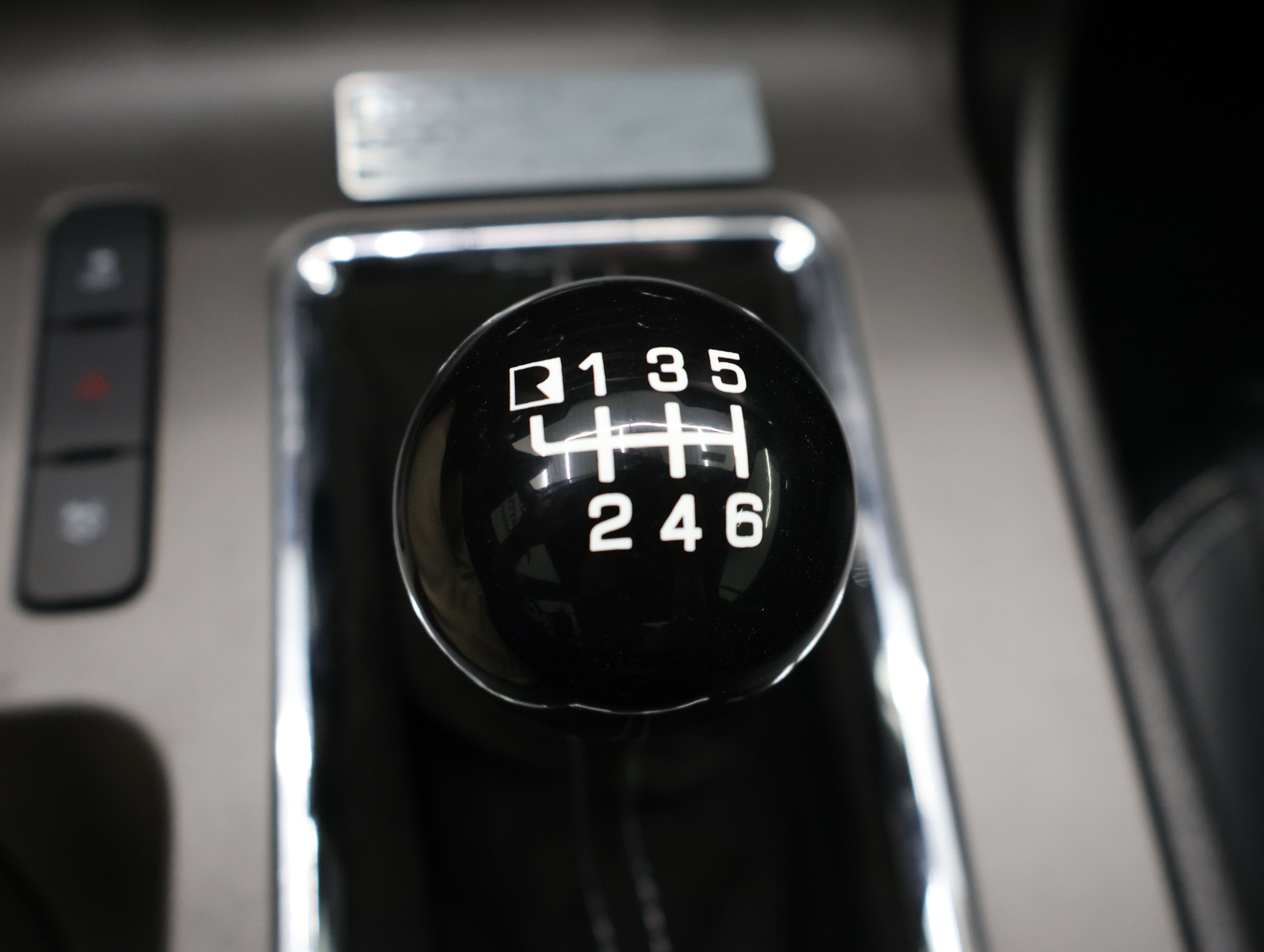 Used 2013 Ford Mustang GT Premium RWD image 48