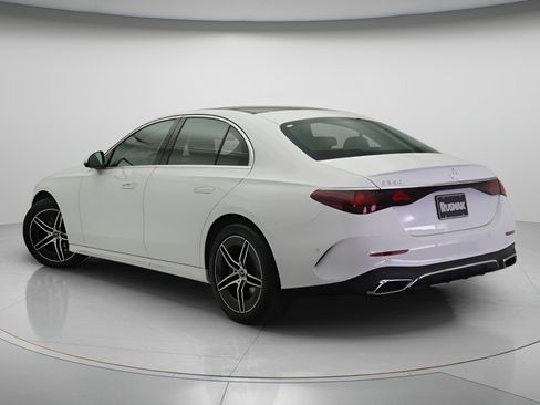 New 2026 Mercedes-Benz E 350 Sedan image 2