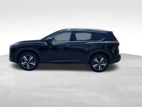 Used 2026 Nissan Rogue SL FWD image 4