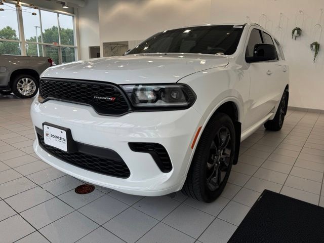 Used 2023 Dodge Durango GT w/ Blacktop Package AWD/4WD image 36