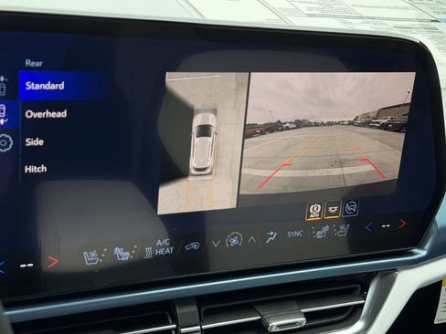 New 2026 Chevrolet Equinox EV LT w/ Convenience Package II image 16