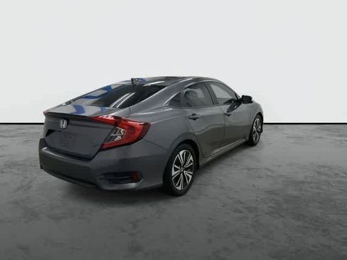 Used 2018 Honda Civic EX-L image 3