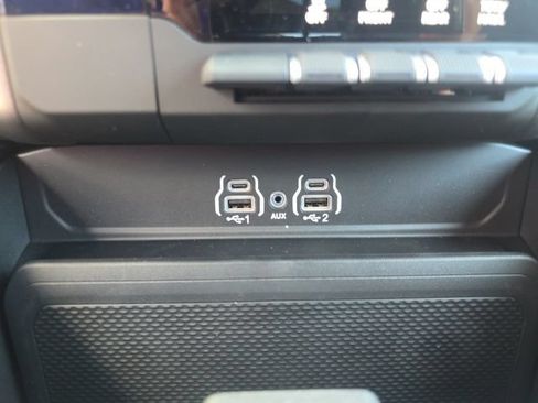New 2026 RAM 1500 4x4 Crew Cab image 22