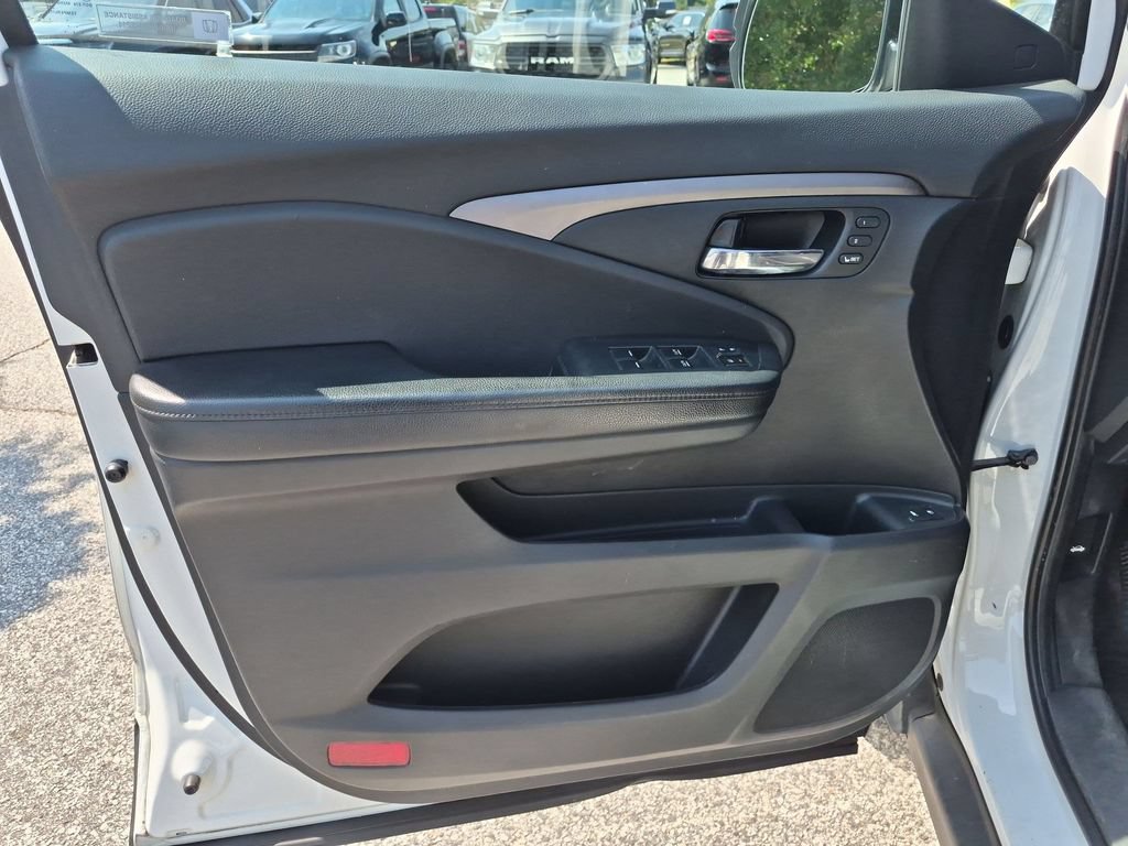 Used 2020 Honda Pilot EX-L image 12