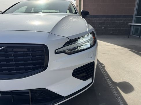 Used 2022 Volvo S60 T8 R-Design Expression w/ Premium Package image 11