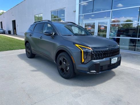 New 2026 Kia Sportage X-Line AWD/4WD image 1