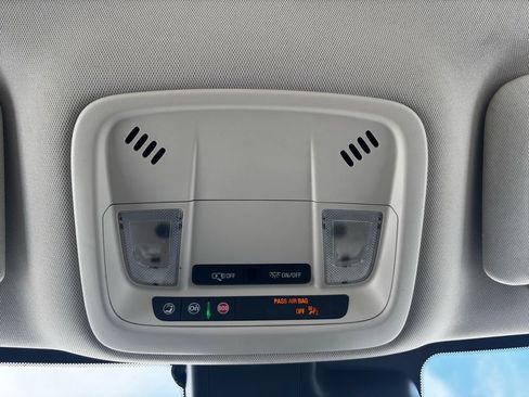 Used 2024 Chevrolet Malibu LT image 20